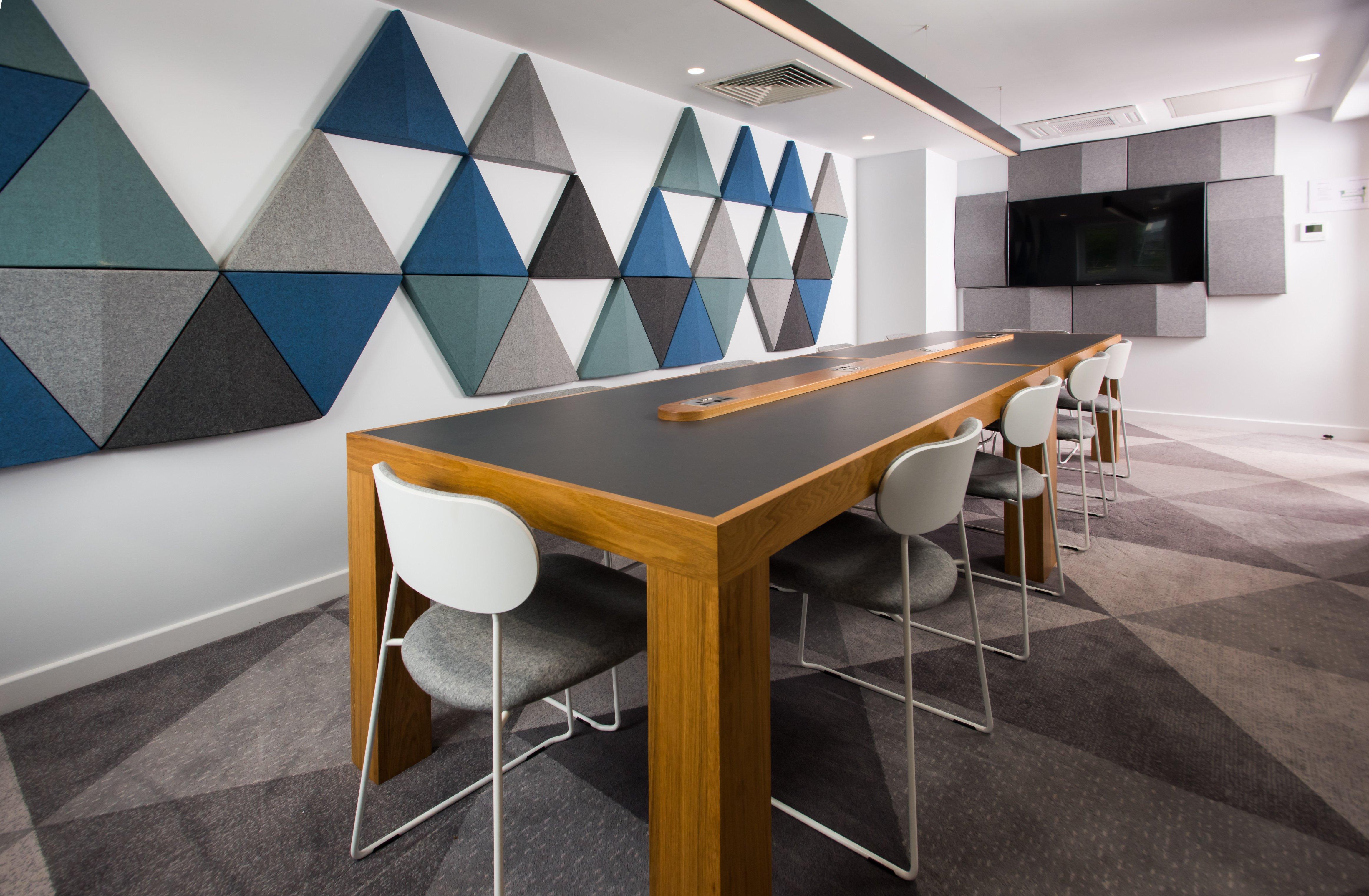 Holiday Inn Express Cardiff Bay By Ihg Экстерьер фото