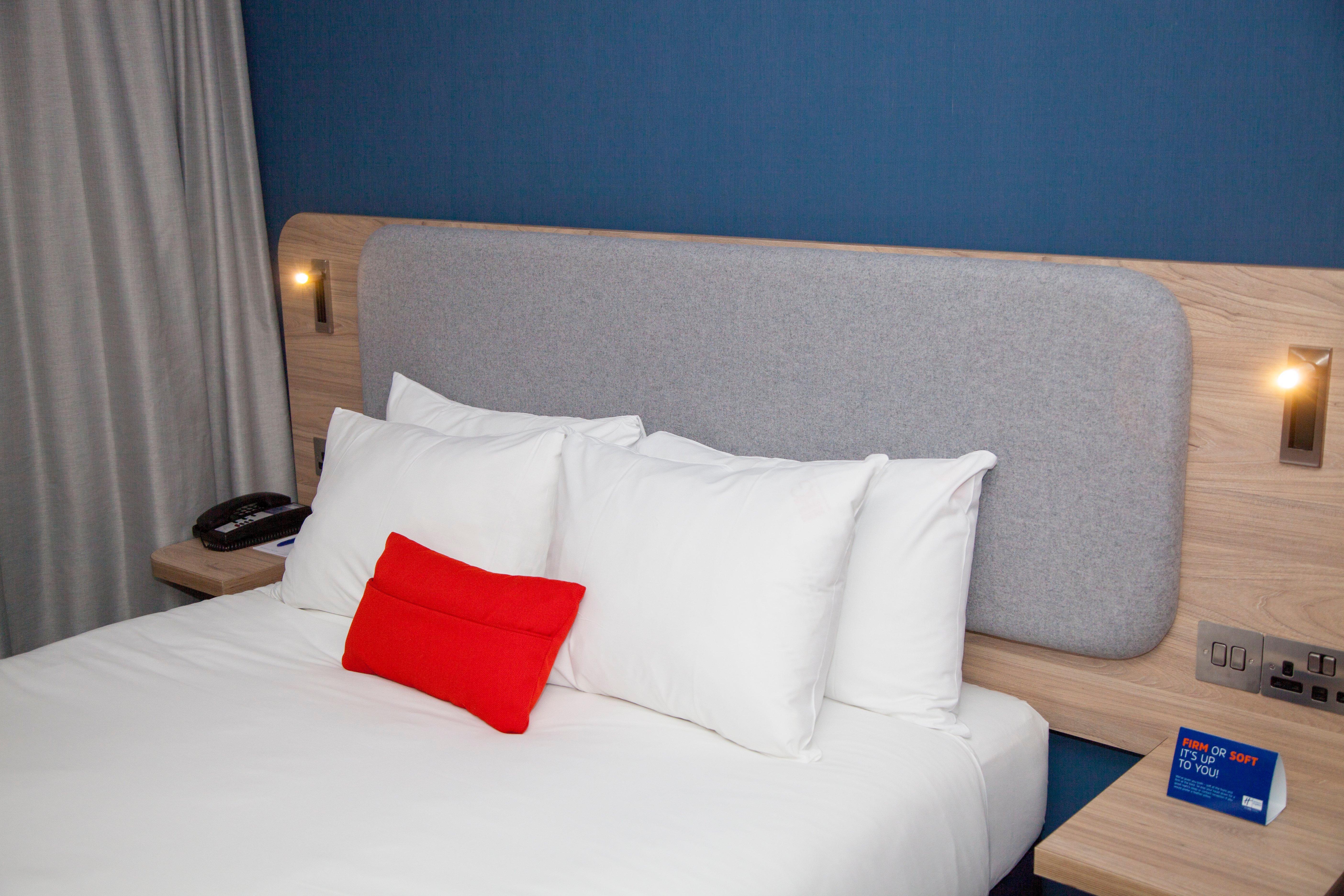Holiday Inn Express Cardiff Bay By Ihg Экстерьер фото