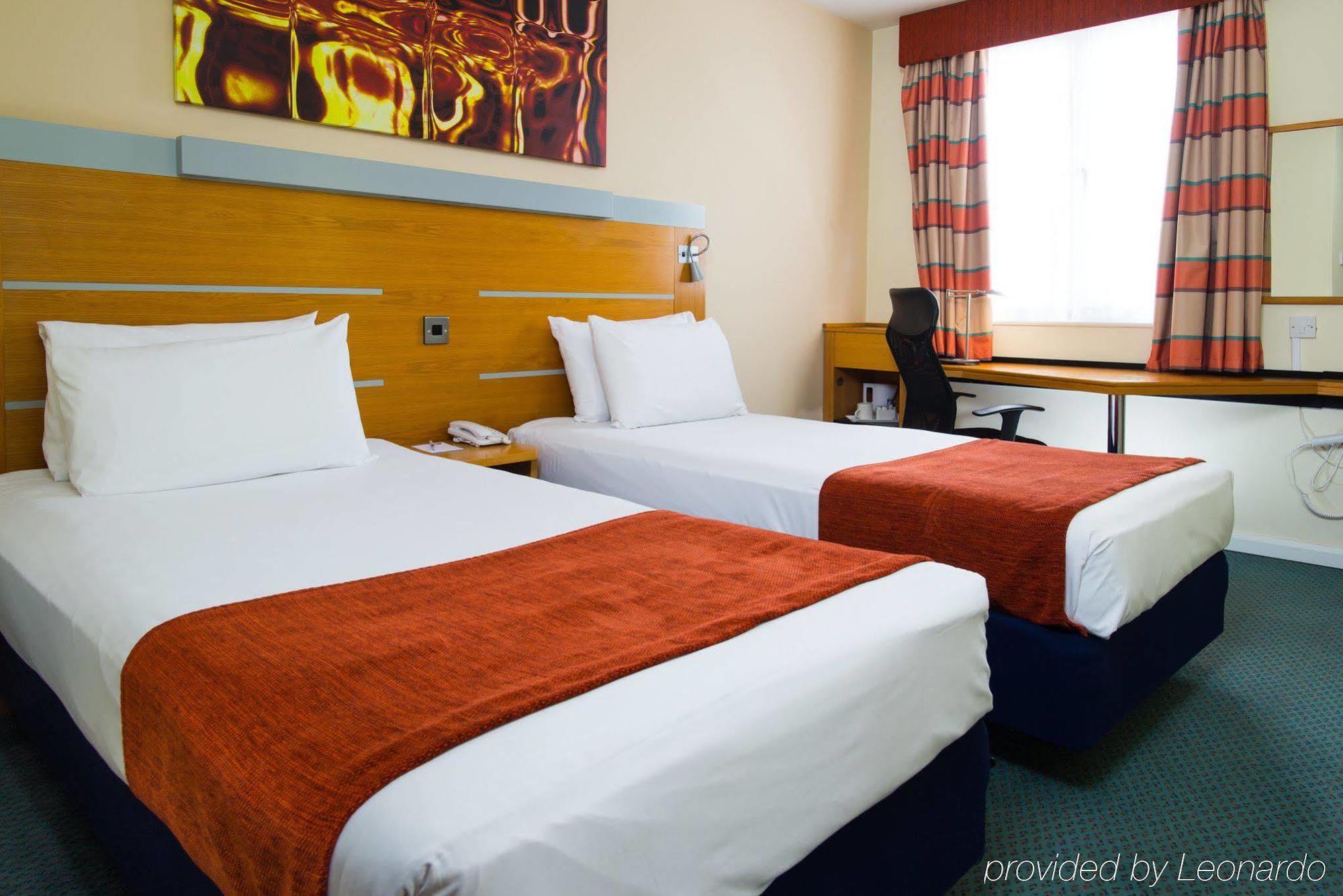 Holiday Inn Express Cardiff Bay By Ihg Экстерьер фото